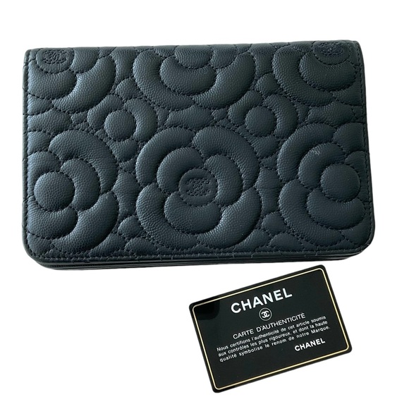AUTH CHANEL Black Camellia Wallet On Chain WOC Caviar Leather Silver Hardware🌸 - Picture 3 of 16